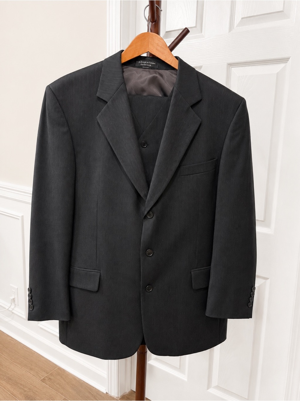 Men's Charcoal Pinstripe Three-Button Three piece Suit Set S44